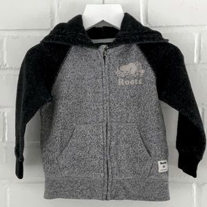 Roots Baby Size 18-24 Months Gray/Black Hoodie Zip-Up Sweatshirt
